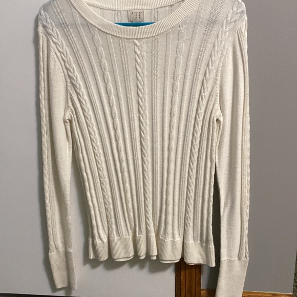 HUGE BUNDLE. Sweaters + long sleeves. All in perfect condition. - Picture 2 of 15